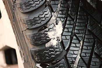 Pneumatici invernali Accessorio Noleggio Camper